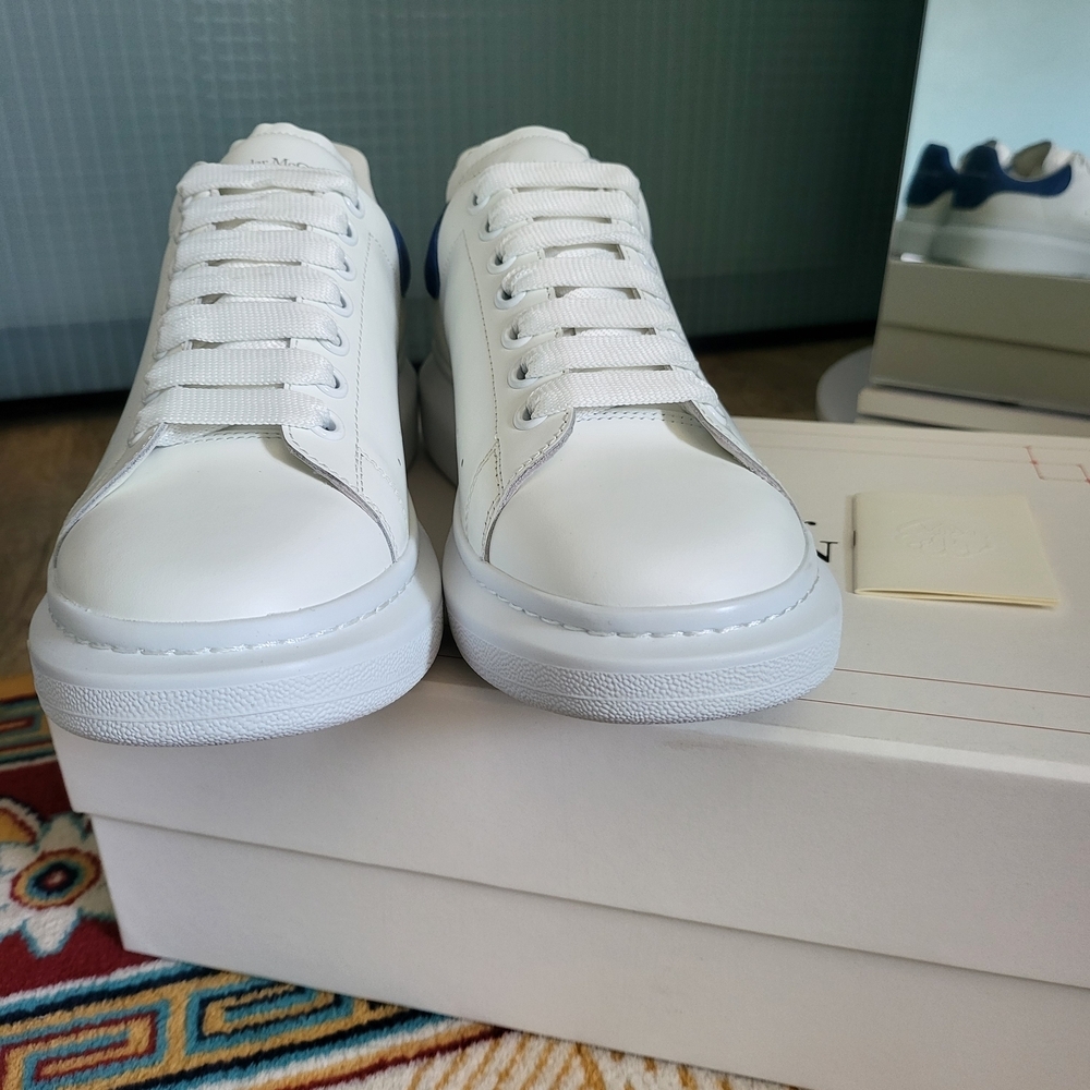 Alexander McQueen Men's Sneakers in White and Blue - Picture 9 of 12